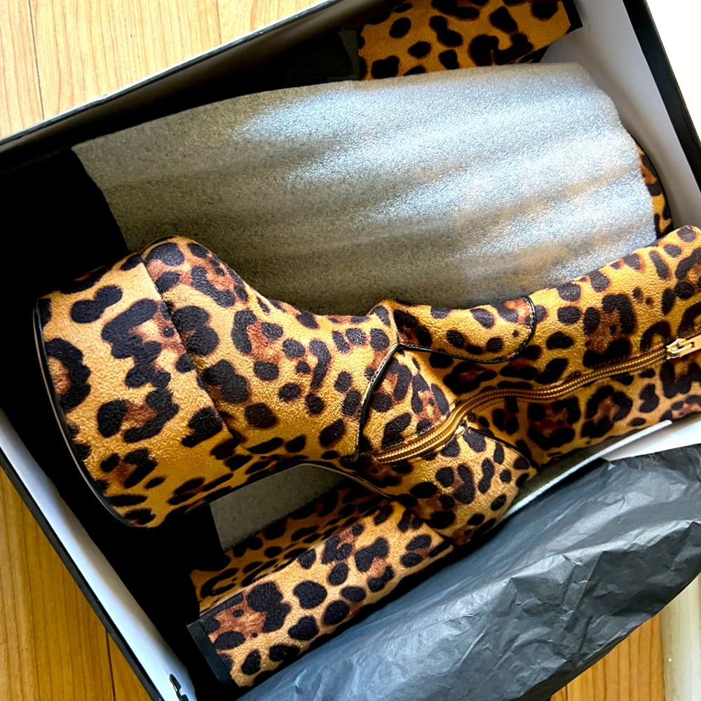LA MODA/DOLLSKILL Leopard Booties